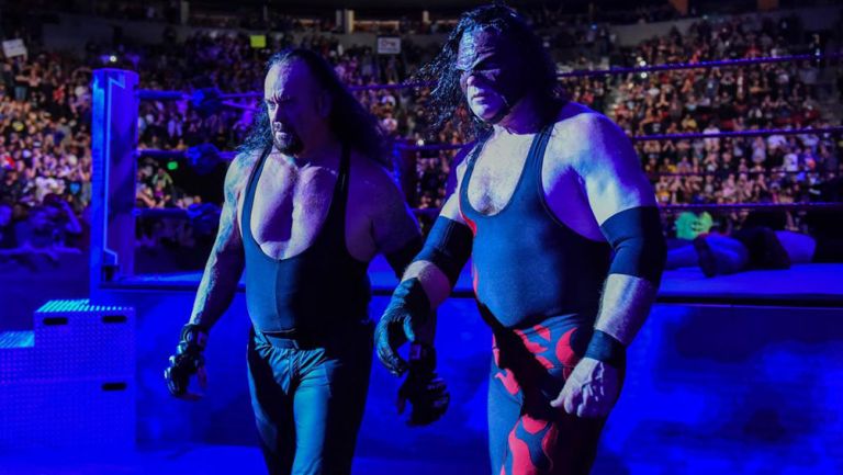 Kane y Undertaker en un Monday Night RAW