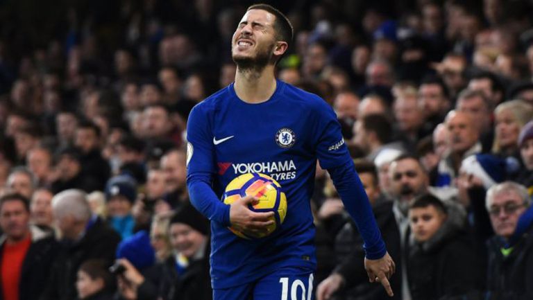 Eden Hazard lamenta error en un duelo con el Chelsea