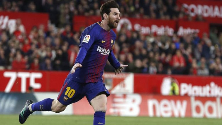 Messi festeja un gol contra el Sevilla