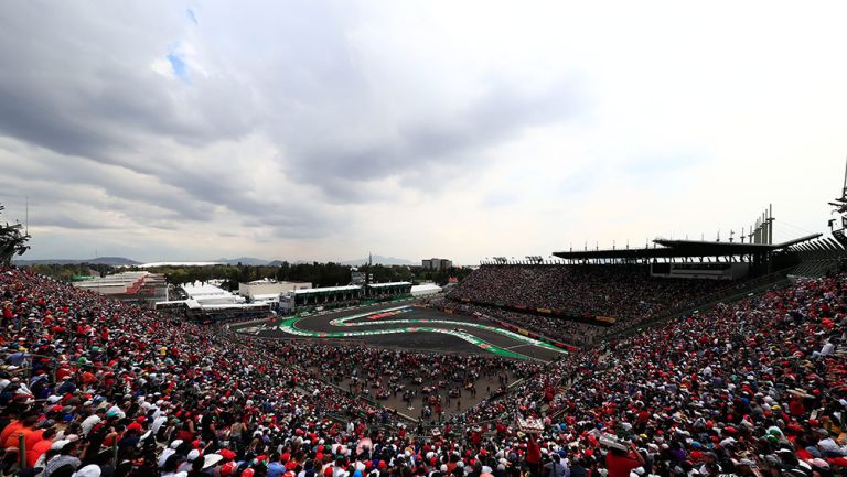 Vista general del Foro Sol en el Gran Premio de México