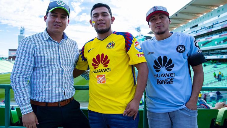 Aficionados de Santos y América, previo al duelo en el TSM Corona 
