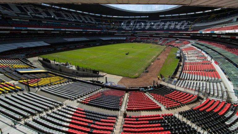 Foto panorámica de la cancha del Estadio Azteca