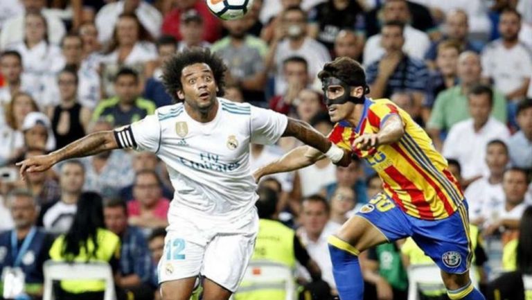 Marcelo durante un partido entre Real Madrid y Valencia