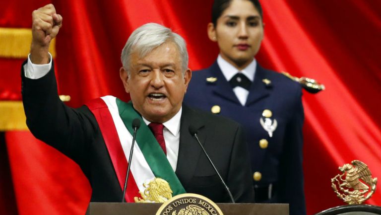 Andrés Manuel López Obrador durante su toma de protesta