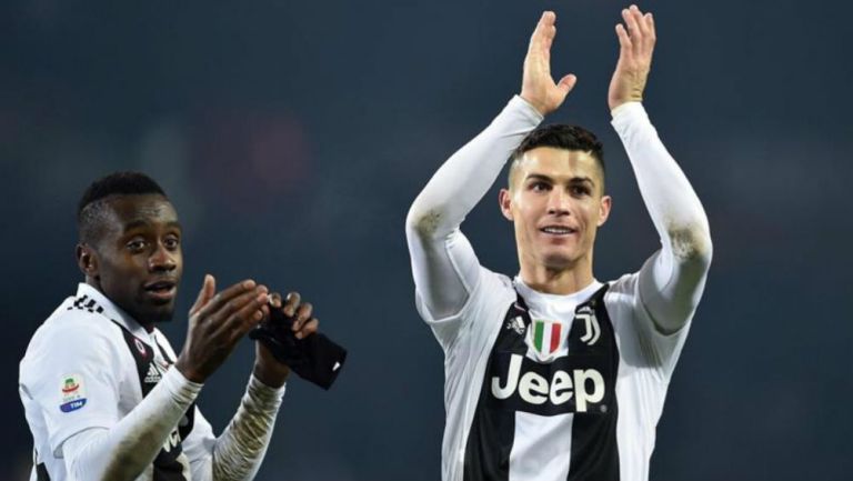 Cristiano festeja gol con Juventus