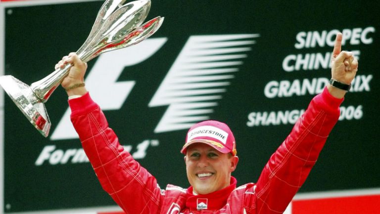 Schumacher celebra victoria con Ferrari en la F1
