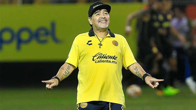 Maradona en partido con Dorados 