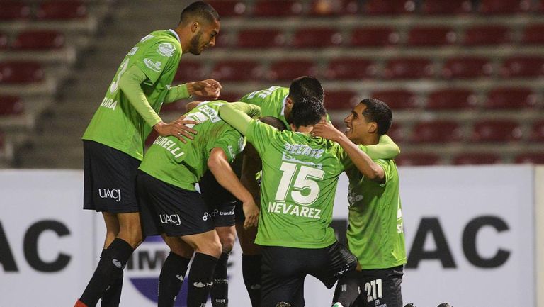 FC Juárez festeja uno de los goles