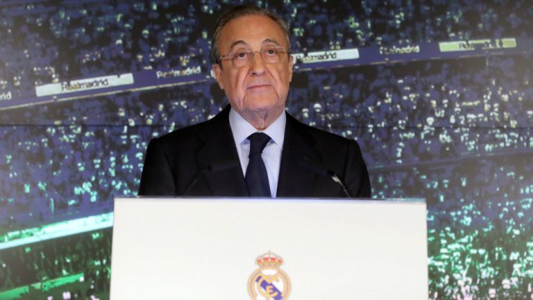Florentino Pérez durante una conferencia de prensa 