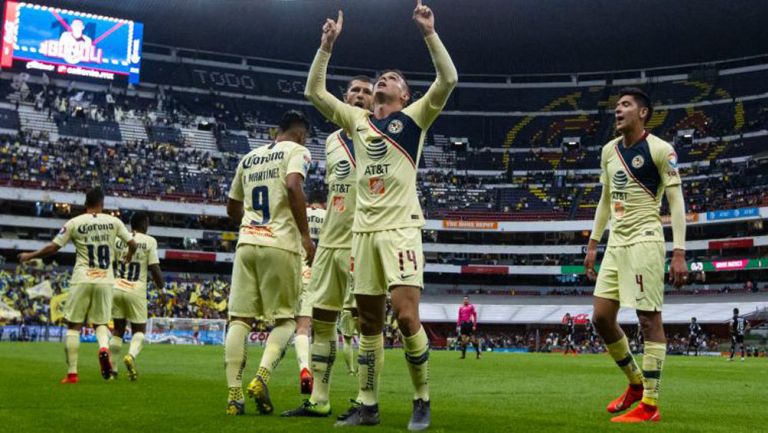 Nico Benedetti festeja gol con América