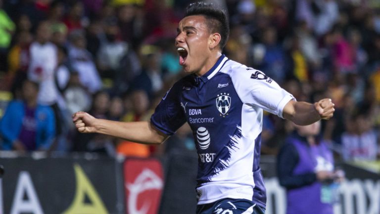 Carlos Rodríguez festeja un gol con Rayados