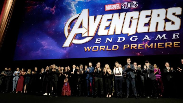Elenco de Marvel durante la premier de Avengers: Edgame