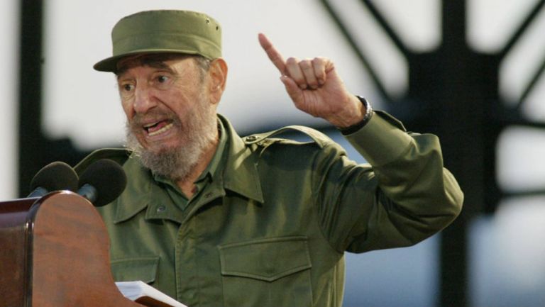 Fidel Castro durante una conferencia