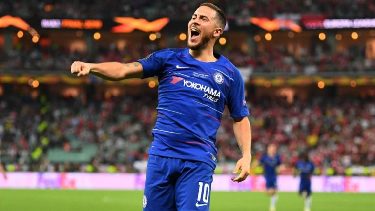 Eden Hazard festeja un gol con el Chelsea