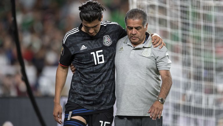 Gutiérrez camina con ayuda tras la lesión