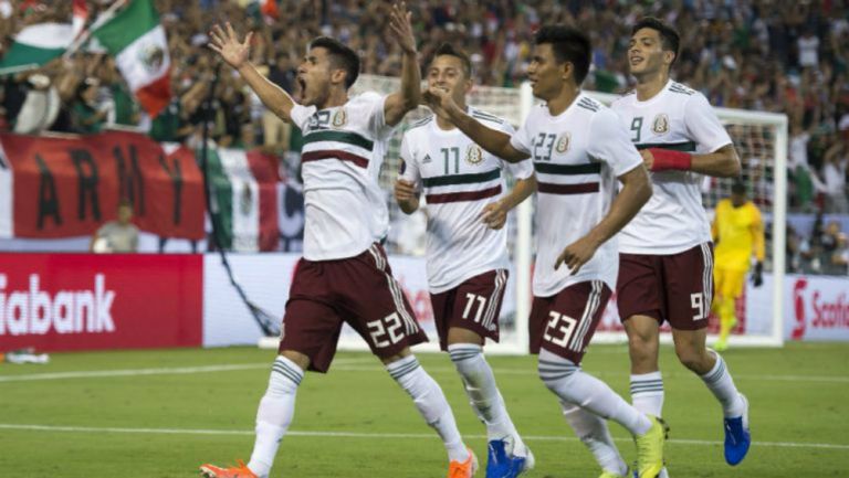México celebra la primera anotación contra Martinica