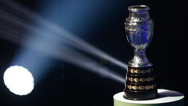 Trofeo de la Copa América que otorga Conmebol
