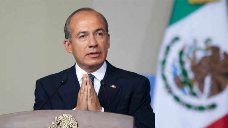 Felipe Calderón en un evento público 