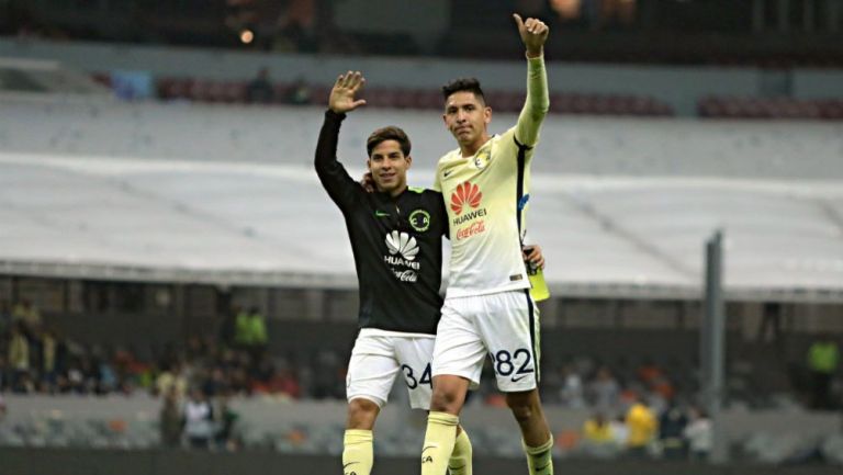 Diego Lainez y Edson Álvarez previo a juego del América en 2017