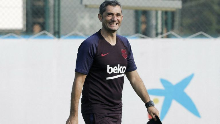Ernesto Valverde en pretemporada con Barcelona