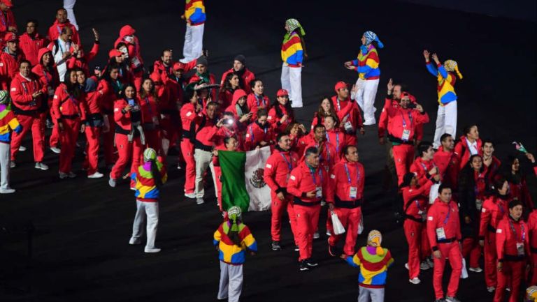 Delegación mexicana en la clausura de Juegos Panamericanos