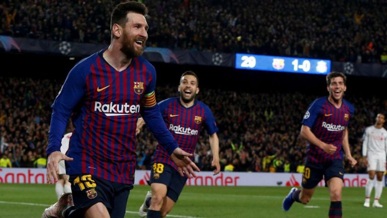 Leo Messi celebra una anotación en la Champions League 