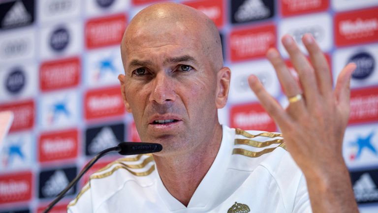 Zidane, durante conferencia de prensa del Real Madrid 