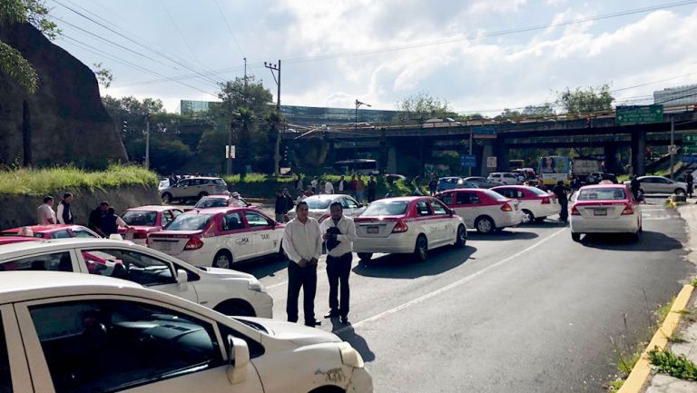 Taxistas bloqueando las vialidades de la CDMX