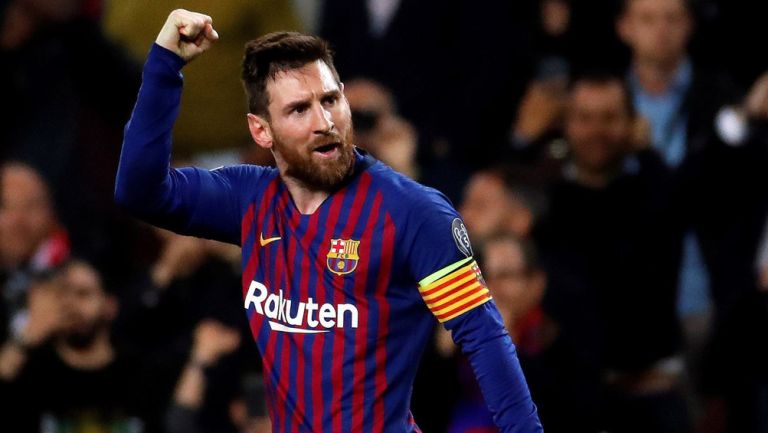 Lio Messi celebra una anotación con el Barcelona 