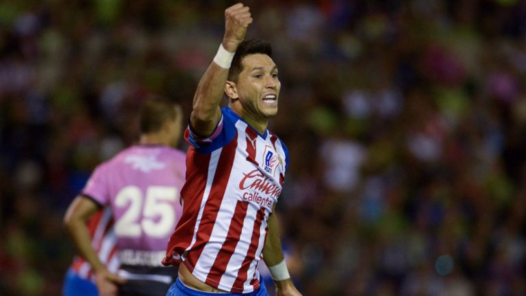 Jesús Molina festejando su gol ante Bravos de Juárez 