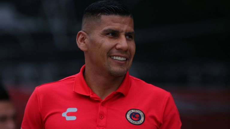 Carlos Salcido antes del partido entre Veracruz y Toluca