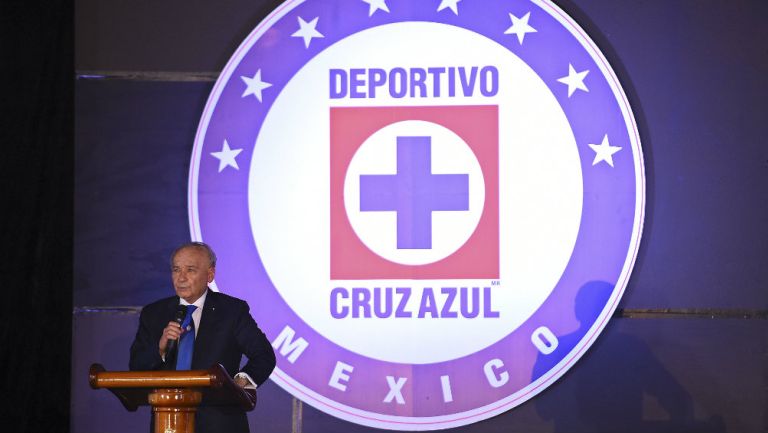 Billy Álvarez durante un evento de Cruz Azul