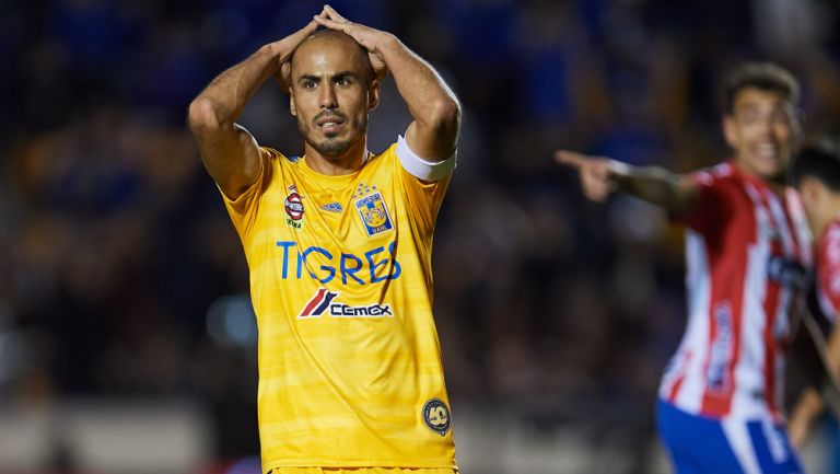 Guido Pizarro lamenta una falla en un duelo de Tigres