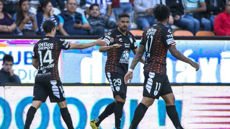 Pachuca derrotó a Puebla en el 'Huracán'