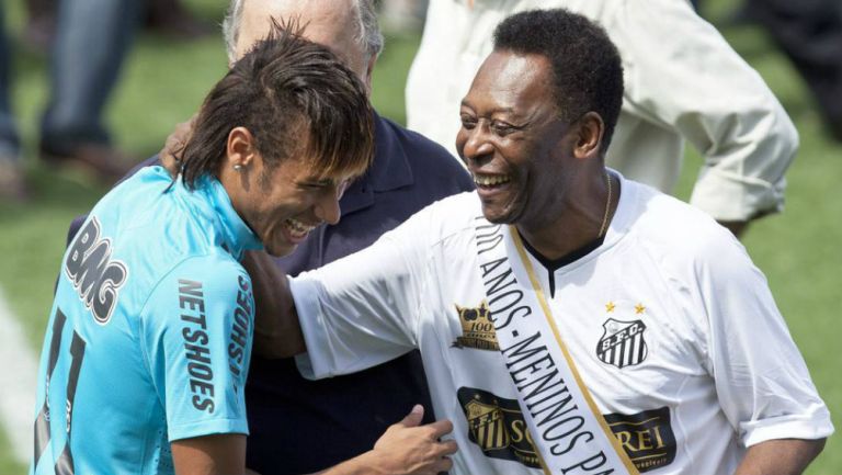 Pele: Neymar y O Rei intercambiaron elogios en el cumpleaños del tricampeón del mundo