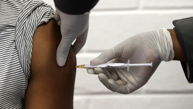 Coronavirus: Vacuna podría empezar a administrarse el 12 de diciembre en Estados Unidos