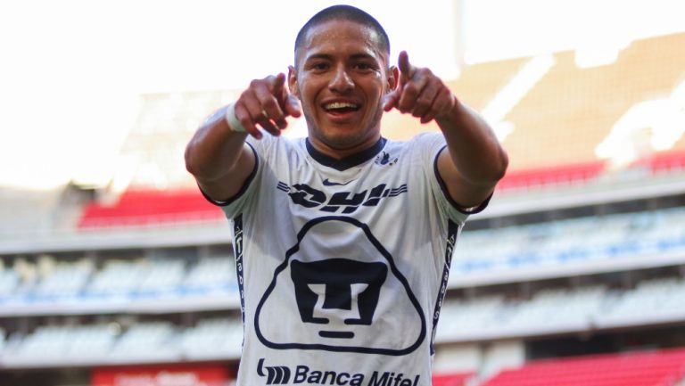 Bryan Mendoza durante un partido con Pumas Tabasco