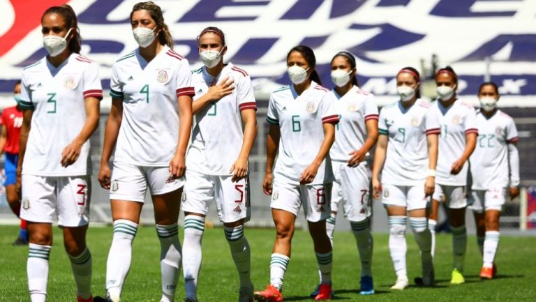 Selección Mexicana Femenil previo a un encuentro internacional