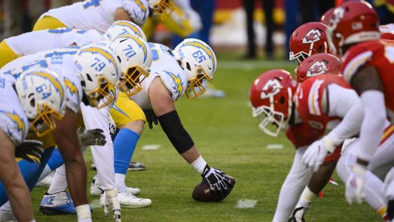 NFL: Chiefs buscará olvidar su pasada derrota al enfrentar a Chargers