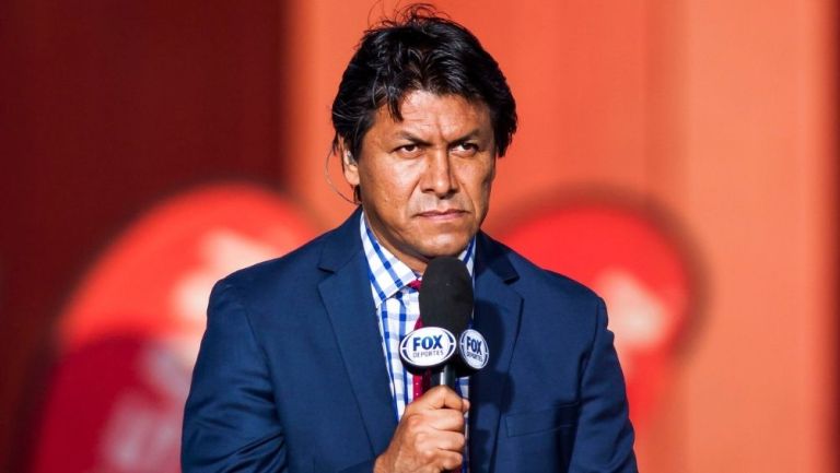Claudio Suárez en una transmisión