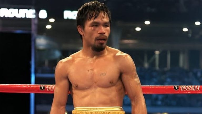 Manny Pacquiao al finalizar una pelea de box 
