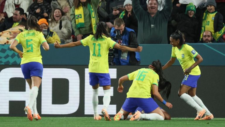Brasil golea a Panamá con triplete de Ary Borges en el Mundial Femenil