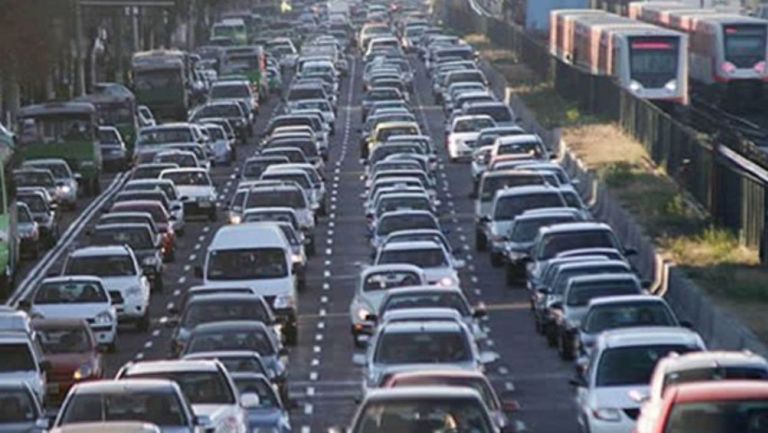 La CDMX, tercera ciudad del mundo donde la gente más tiempo pierde en el tráfico