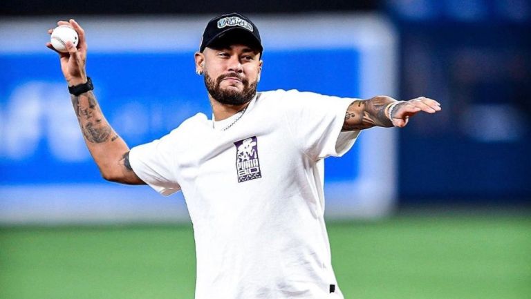 Neymar Jr. presente en el Openning Day de la MLB: El brasileño lanzó la primera bola en Miami