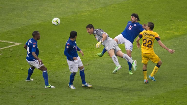 Moisés Muñoz sobre el gol ante Cruz Azul: “En mi cabeza estaba rematar el balón como sea”
